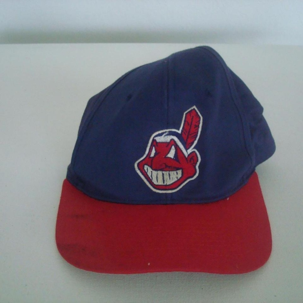 CLEVELAND INDIANS SNAPBACK 90S  HAT CAP VINTAGE Y2K‎ 00S DEADSTOCK Y3